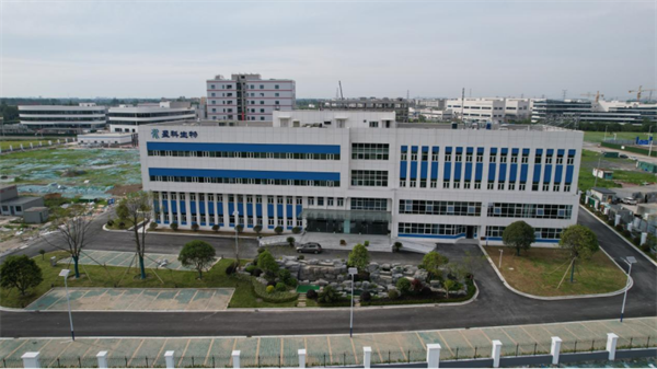 20240529-科研創(chuàng)新促產(chǎn)能——盈科生物(揚(yáng)州)研發(fā)項(xiàng)目順利完成中試134