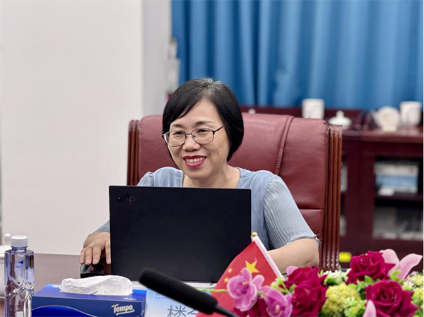 20240724-熱烈歡迎杭州百誠(chéng)醫(yī)藥科技股份有限公司董事長(zhǎng)樓金芳一行蒞臨我司參訪交流486